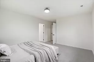 2472 Leaman Rd, Ronks, PA 17572 - Photo 16