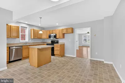 637 W Main Street, Ephrata, PA 17522 - Photo 10