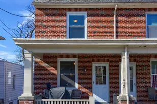 413 E Main St, Ephrata, PA 17522 - Photo 4