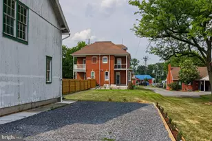 136 E Harrisburg Ave, Elizabethtown, PA 17022 - Photo 56