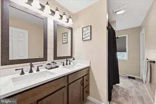 1363 Perry Dr, Denver, PA 17517 - Photo 12