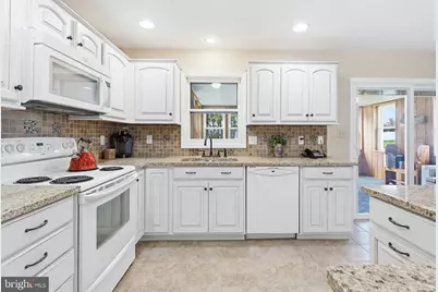 662 Bedington Circle, Manheim, PA 17545 - Photo 14