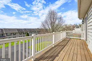 674 Royal View Dr, Lancaster, PA 17601 - Photo 40