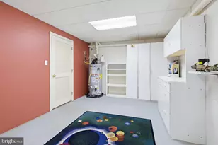 674 Royal View Dr, Lancaster, PA 17601 - Photo 36