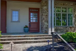 388 Wheatfield Dr, Lititz, PA 17543 - Photo 2