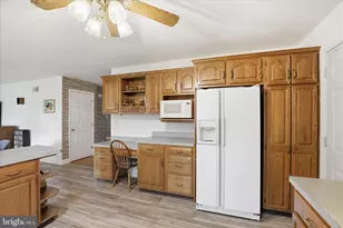 105 Park Pl, Landisville, PA 17538 - Photo 30