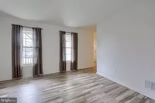 25 Greythorne Rd, Lancaster, PA 17603 - Photo 8