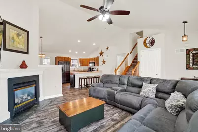 2202 Weeping Willow Lane, Mount Joy, PA 17552 - Photo 4