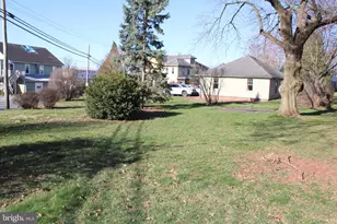 564 W Maple Grove Rd, Denver, PA 17517 - Photo 6