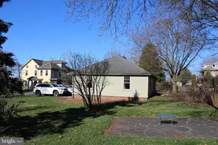 564 W Maple Grove Rd, Denver, PA 17517 - Photo 8