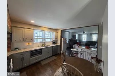 2 S Lime Street #9, Quarryville, PA 17566 - Photo 1