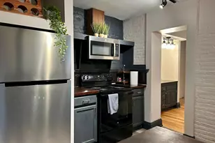 225 E King St, Lancaster, PA 17602 - Photo 2