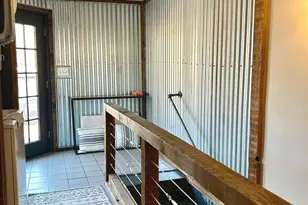 225 E King St, Lancaster, PA 17602 - Photo 8