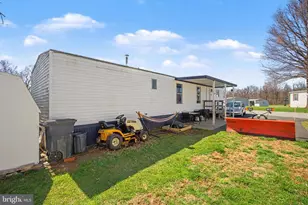 32 Circle Dr, Columbia, PA 17512 - Photo 6