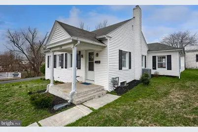 120 N Locust Street, Elizabethtown, PA 17022 - Photo 2