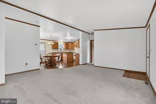 723 Sherry Ln, Lancaster, PA 17601 - Photo 4