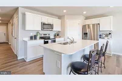 116 Erica Lane, Columbia, PA 17512 - Photo 2