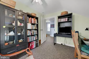 173 W Broad St, Salunga, PA 17538 - Photo 28
