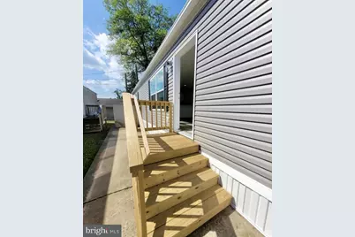 47 Hilltop Avenue, Akron, PA 17501 - Photo 2