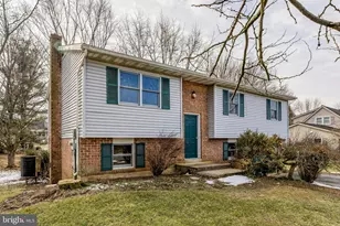 30 Buttonwood Dr, Lititz, PA 17543 - Photo 2