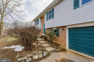 30 Buttonwood Dr, Lititz, PA 17543 - Photo 4