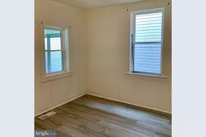 142 W Stiegel Street, Manheim, PA 17545 - Photo 8