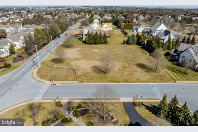 902 Bent Creek Drive, Lititz, PA 17543 - Photo 12