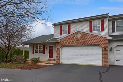 11 Rosemont Drive, Denver, PA 17517 - Photo 1