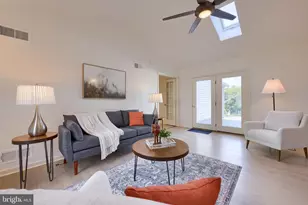 1 Brookwood Dr, Lititz, PA 17543 - Photo 2