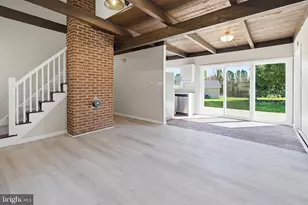 2655 Hemlock Dr, Columbia, PA 17512 - Photo 2