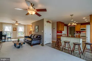 47 Dawkins Dr, East Earl, PA 17519 - Photo 10
