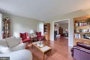 2977 Hearthside Ln, Lancaster, PA 17601 - Photo 4