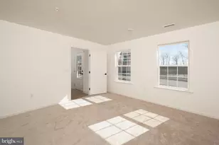 2453 Spring Water Cir, Lancaster, PA 17601 - Photo 12