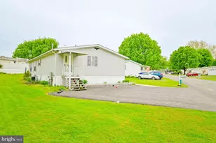 82 Taylor Dr, Ronks, PA 17572 - Photo 28