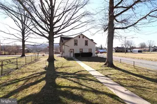 985 S Ridge Rd, Denver, PA 17517 - Photo 2