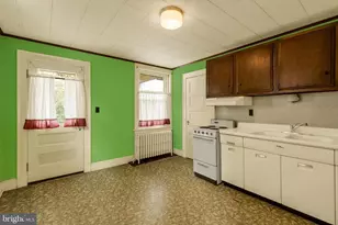 42 Market Square, Manheim, PA 17545 - Photo 20