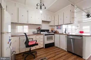 5 Moccasin Dr, Ephrata, PA 17522 - Photo 8