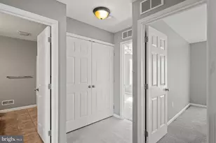 239 Railroad Ave, Ephrata, PA 17522 - Photo 18