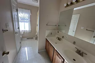 316 Laurel Oak Ln, Lancaster, PA 17602 - Photo 10