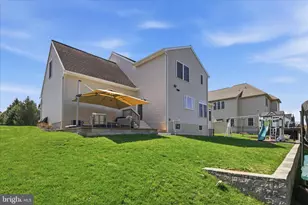 339 Bowyer Ln, Lititz, PA 17543 - Photo 36