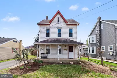 345 E Walnut Street, Marietta, PA 17547 - Photo 2