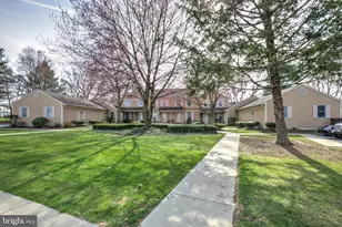 59 Ashlea Village, New Holland, PA 17557 - Photo 2