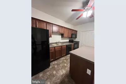 535 Hometowne Ter, Lititz, PA 17543 - Photo 6