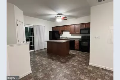 575 Hometowne Ter, Lititz, PA 17543 - Photo 12