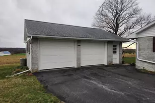 1847 Hossler Rd, Manheim, PA 17545 - Photo 8