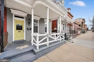 227 N 3rd St, Columbia, PA 17512 - Photo 2