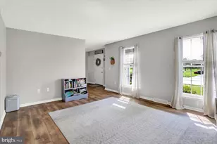 182 Countryside Ln, Marietta, PA 17547 - Photo 2