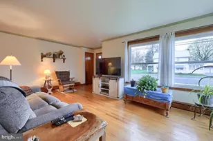 301 E Willow St, Elizabethtown, PA 17022 - Photo 6