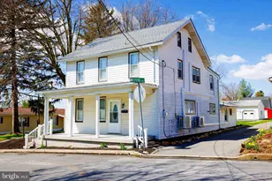 222 N Market Ave, Mount Joy, PA 17552 - Photo 2