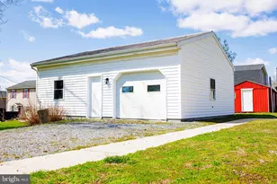 222 N Market Ave, Mount Joy, PA 17552 - Photo 40